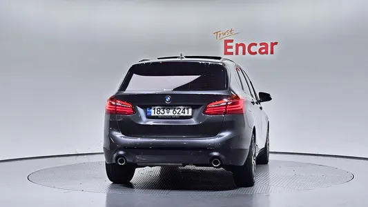 BMW 2 Series Tourer (F45) 2021 4