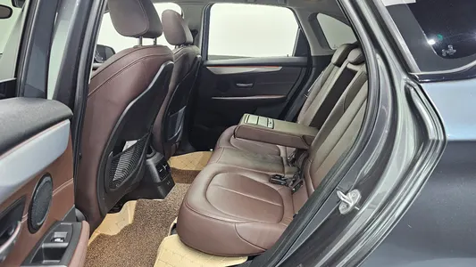 BMW 2 Series Tourer (F45) 2021 12