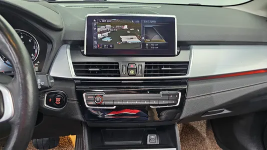 BMW 2 Series Tourer (F45) 2021 14