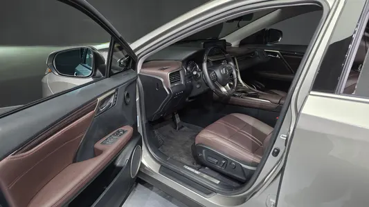 Lexus RX450h 4 2021 10