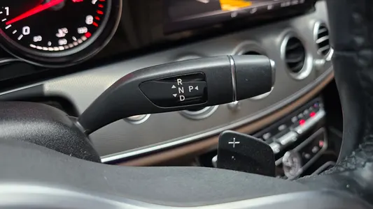 Mercedes-Benz E-Class W213 E300 2018 9