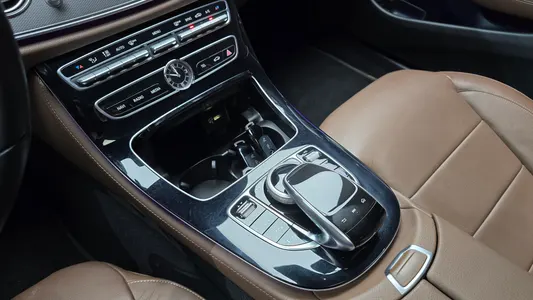 Mercedes-Benz E-Class W213 E300 2018 18