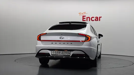 Hyundai (DN8) 2.0 2019 4