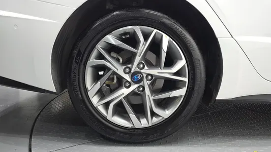 Hyundai (DN8) 2.0 2019 21