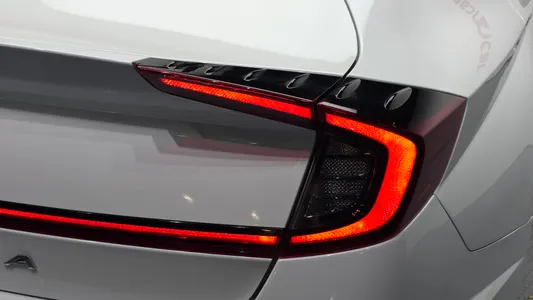 Hyundai (DN8) 2.0 2019 23