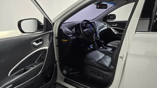 Hyundai DM (e-VGT) 2.0 2WD 2013 10
