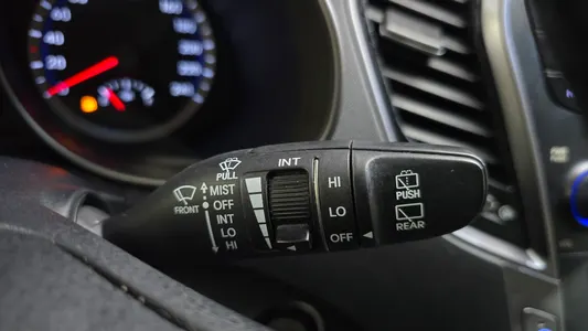 Hyundai DM (e-VGT) 2.0 2WD 2013 28