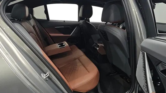 BMW 5 Series (G60) 530i xDrive M 2026 26