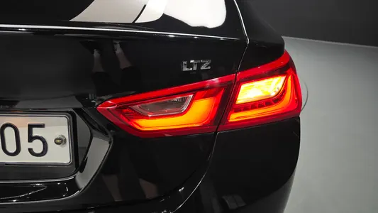 Chevrolet 말리부 1.5 2017 24