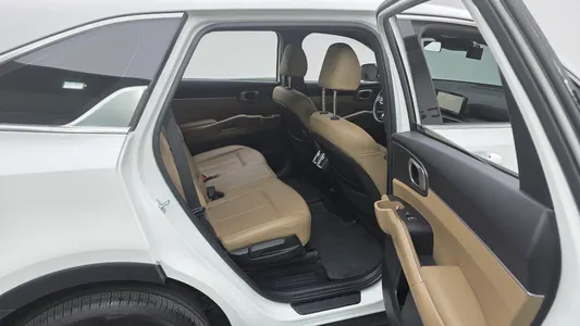 Kia 4 HEV 1.6 4WD 2024 11