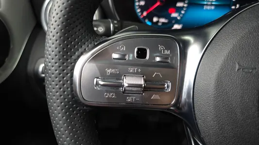 Mercedes-Benz C-Class W205 C200 2023 15