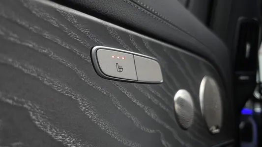 Mercedes-Benz E-Class W213 E350 4MATIC 2022 32