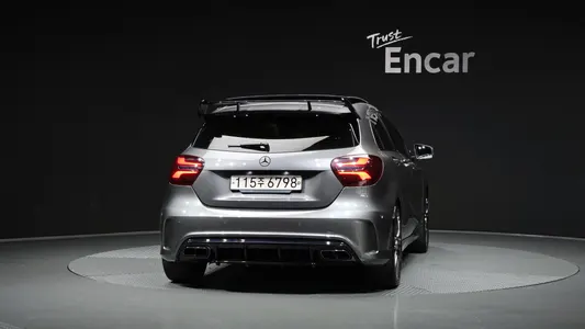 Mercedes-Benz A-Class W176 A45 AMG 4MATIC 2017 4