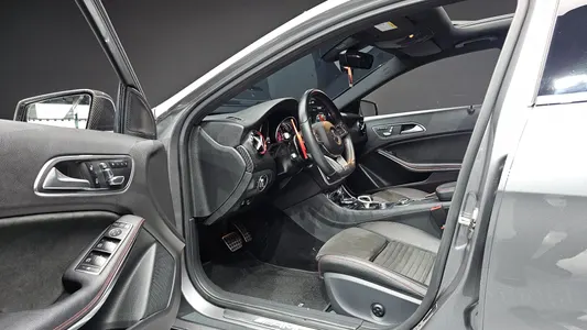 Mercedes-Benz A-Class W176 A45 AMG 4MATIC 2017 10