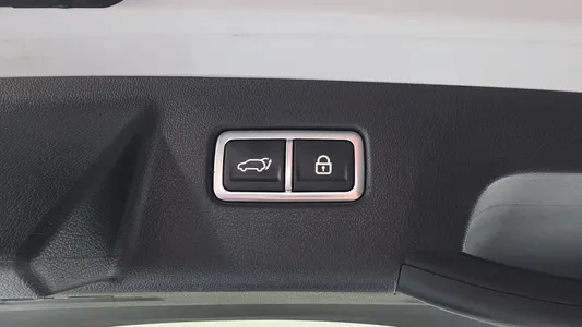 Kia 4 HEV 1.6 2WD 2022 20