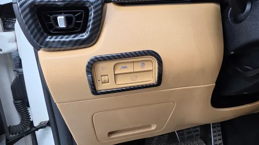 Kia 4 HEV 1.6 2WD 2022 38