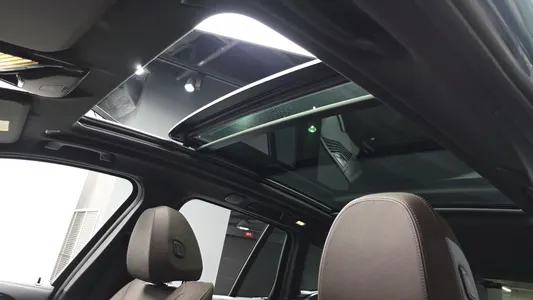 BMW iX3 M 2025 14