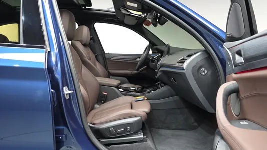 BMW iX3 M 2025 26