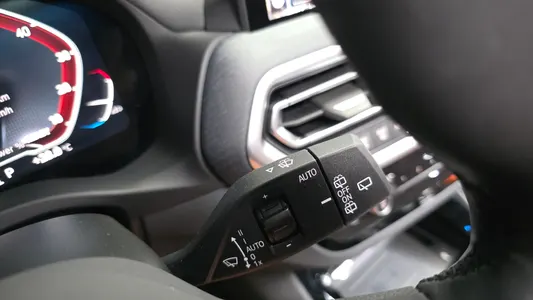 BMW iX3 M 2025 28