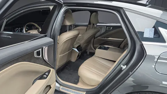 Kia K8 2021 11