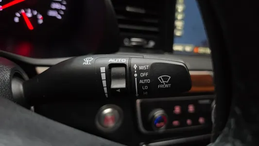 Kia K7 3.0 LPI () 2016 15