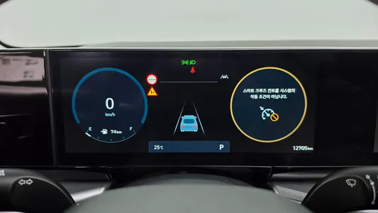 Hyundai (GN7) 3.5 LPG 2WD () 2023 8