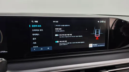 Hyundai (GN7) 3.5 LPG 2WD () 2023 16