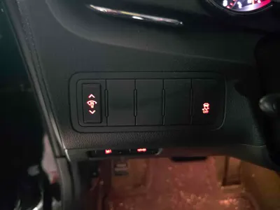 Kia K7 VG240 2010 10