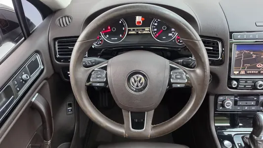 Volkswagen 투아렉 V6 3.0 TDI 2015 13