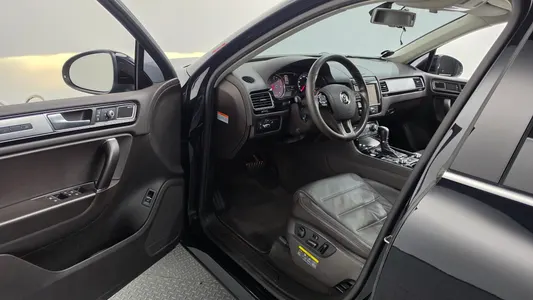 Volkswagen 투아렉 V6 3.0 TDI 2015 10
