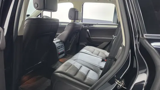 Volkswagen 투아렉 V6 3.0 TDI 2015 26