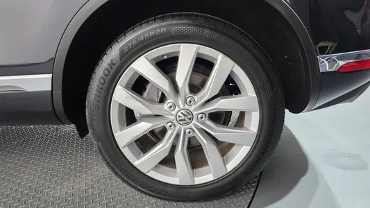Volkswagen 투아렉 V6 3.0 TDI 2015 21