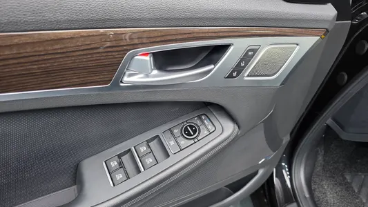 Genesis G80 3.3 GDI AWD 2018 19