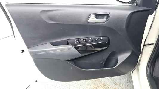 Kia (JA) 2017 24