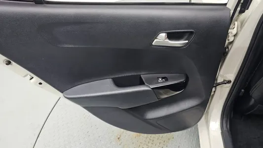 Kia (JA) 2017 25