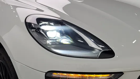 Porsche 마칸 3.0 GTS 2018 23