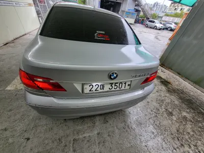 BMW 7 Series (E65) 740Li 2008 5