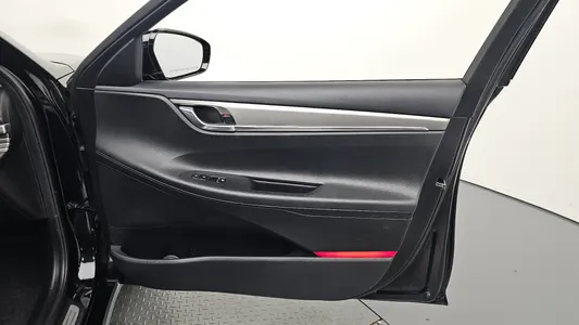 Hyundai IG 3.0 LPi () 2021 24