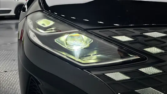 Hyundai IG 3.0 LPi () 2021 22