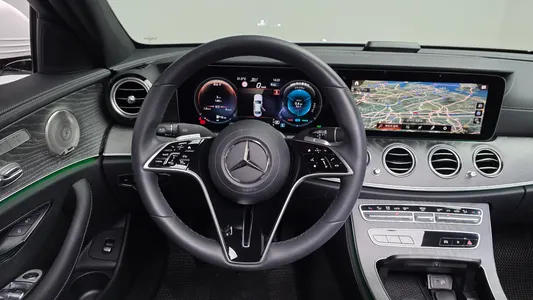Mercedes-Benz E-Class W213 E350 4MATIC 2023 12