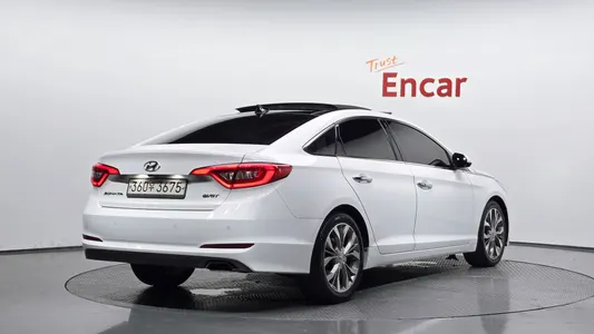 Hyundai LF 1.7 2016