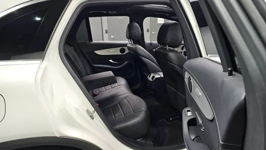 Mercedes-Benz GLC-Class X253 GLC300e 4MATIC 2020 11