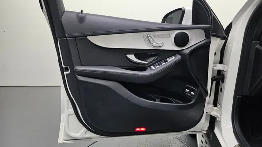 Mercedes-Benz GLC-Class X253 GLC300e 4MATIC 2020 24