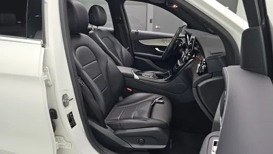 Mercedes-Benz GLC-Class X253 GLC300e 4MATIC 2020 26