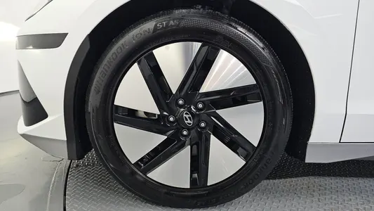 Hyundai Ioniq 6 2022 5
