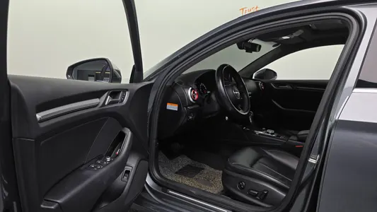 Audi A3 40 TFSI 2018 10