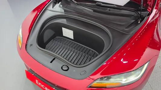 Tesla 3 RWD 2024 6