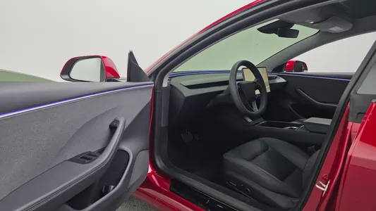 Tesla 3 RWD 2024 10