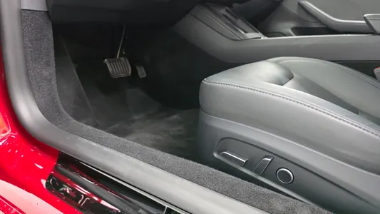 Tesla 3 RWD 2024 20