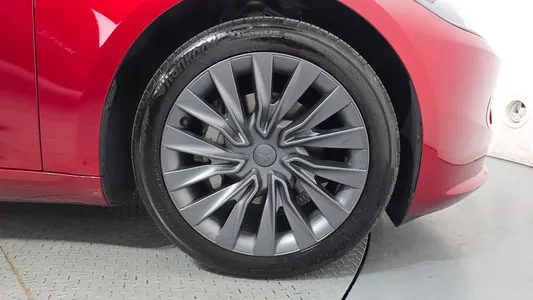 Tesla 3 RWD 2024 21
